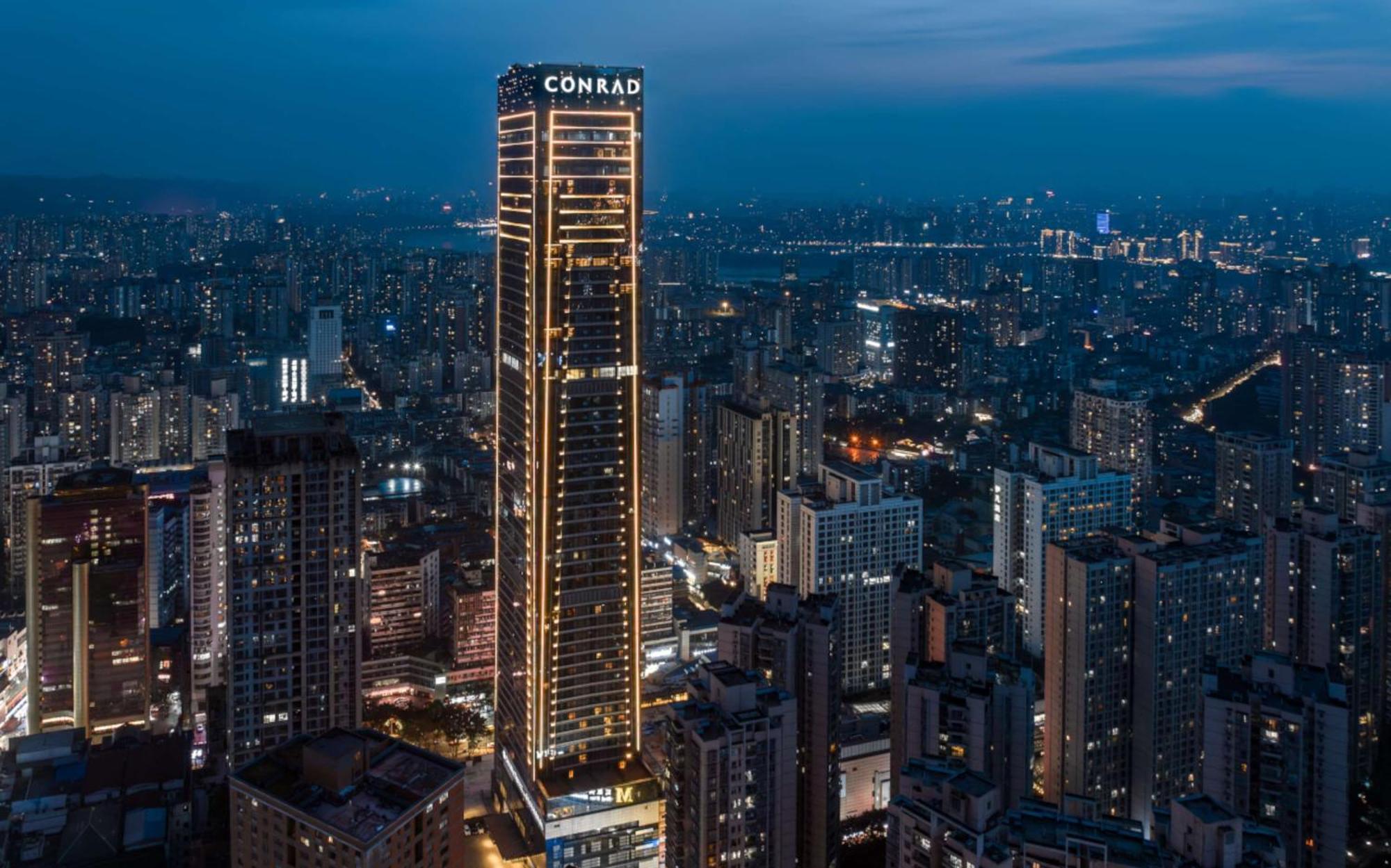 Conrad Chongqing - Indulge In The Magical 8D City Landscape Exterior photo