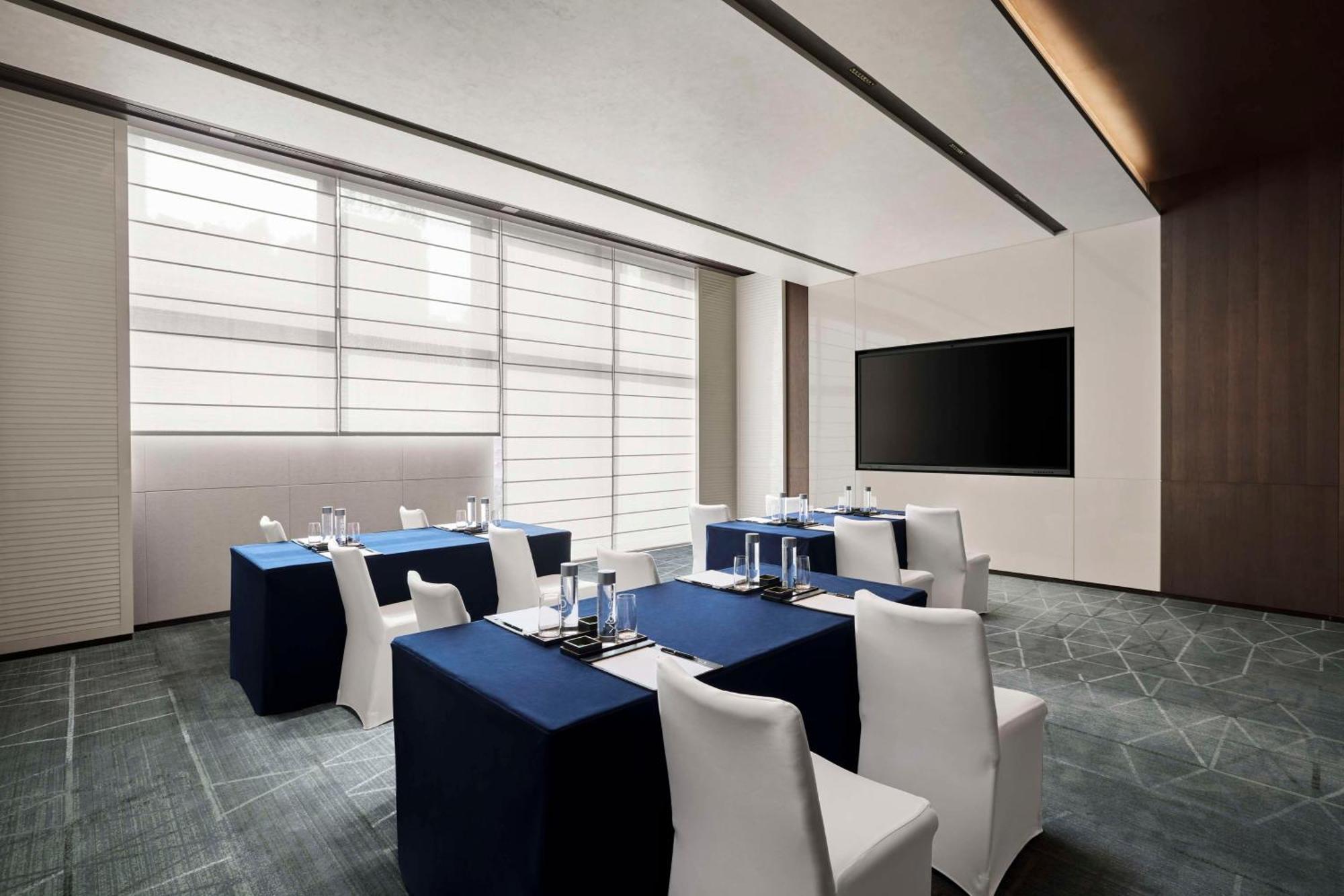 Conrad Chongqing - Indulge In The Magical 8D City Landscape Exterior photo